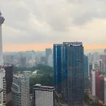 Sky Suites Klcc Kuala Lumpur By Welt